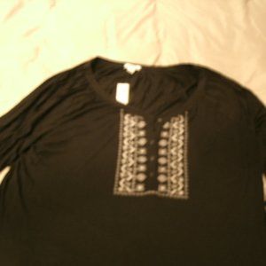 Old Navy 3/4 Sleeve Blouse w/ White Design